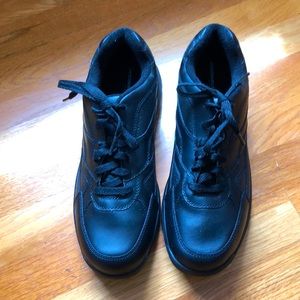 COPY - Men’s Rockport casual leather shoes.